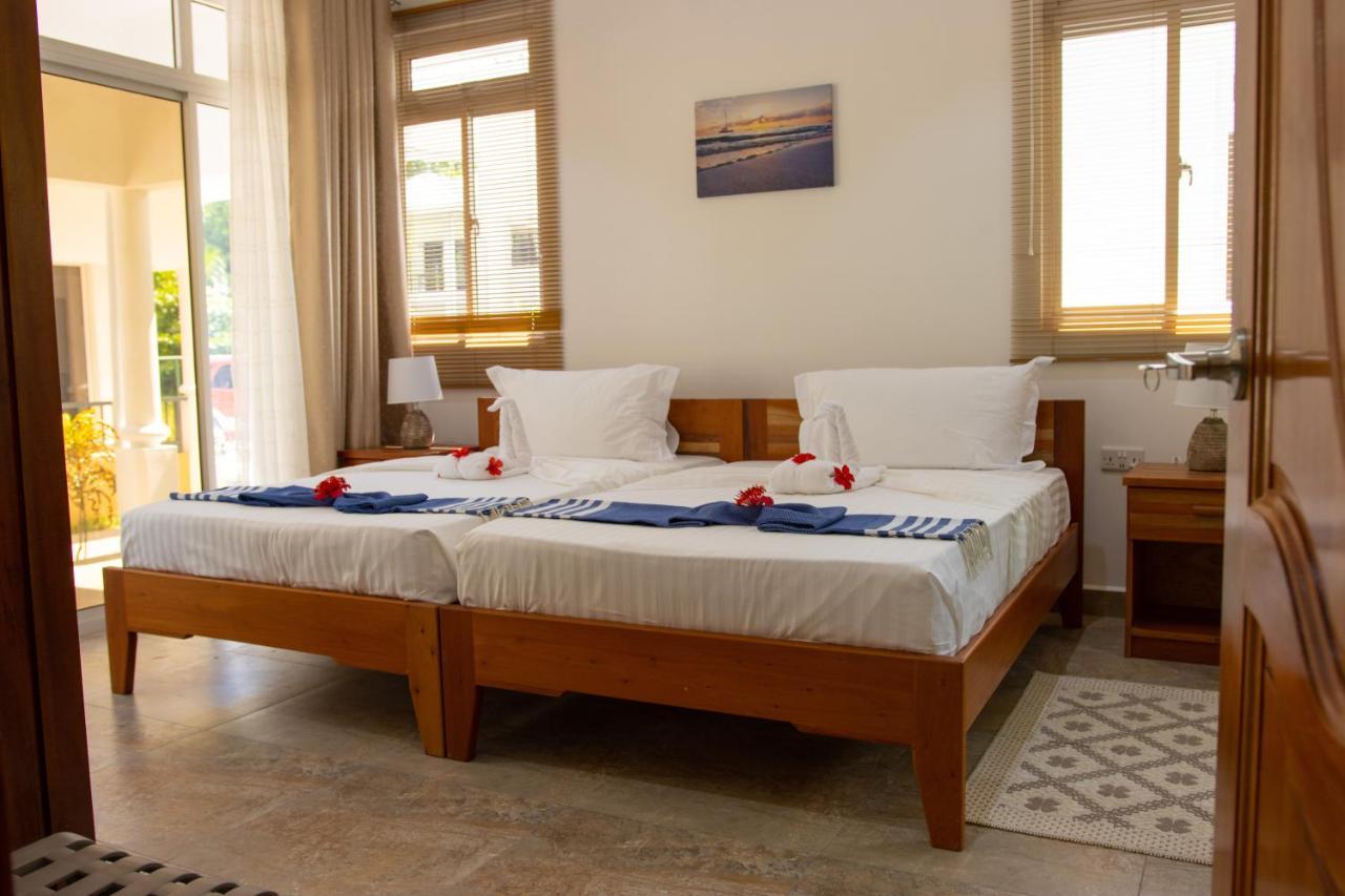 Macmillan'S Holiday Villas Grand Anse  Eksteriør billede