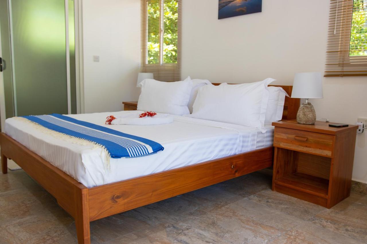 Macmillan'S Holiday Villas Grand Anse  Eksteriør billede